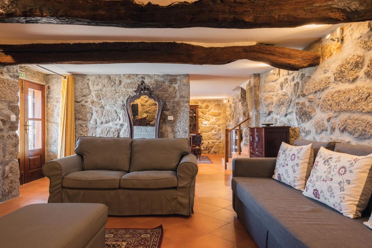 Quinta Do Outeiro Guest House Resende Eksteriør bilde