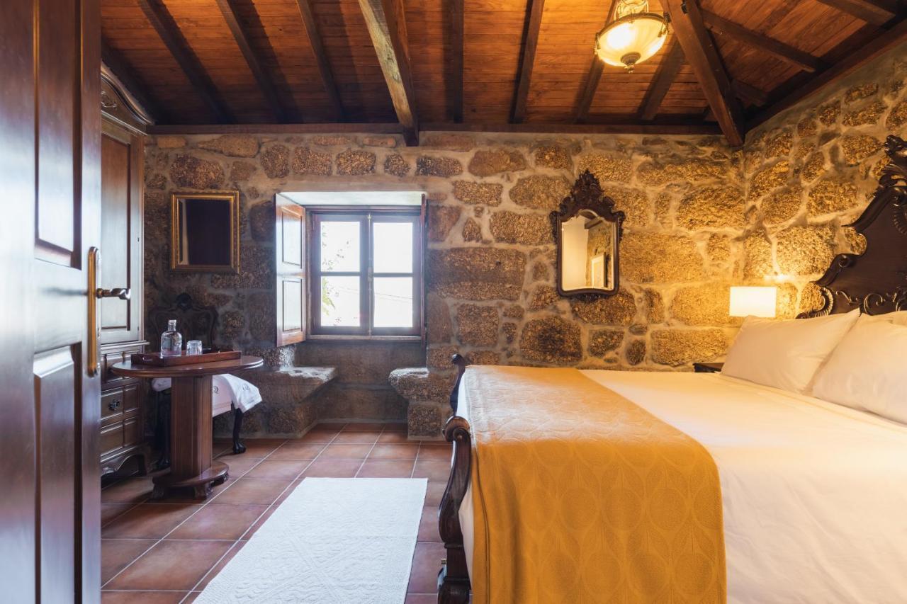Quinta Do Outeiro Guest House Resende Eksteriør bilde