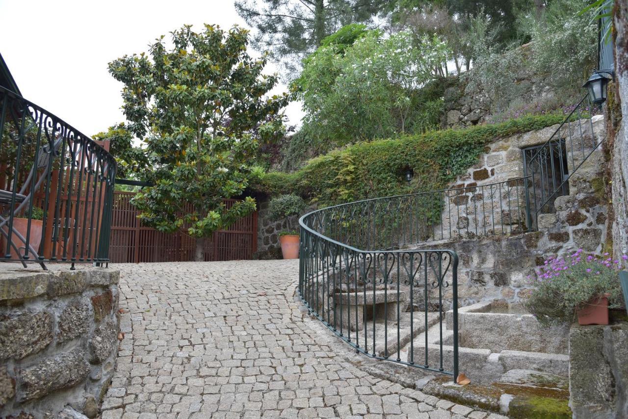 Quinta Do Outeiro Guest House Resende Eksteriør bilde