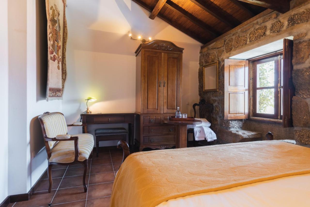 Quinta Do Outeiro Guest House Resende Eksteriør bilde
