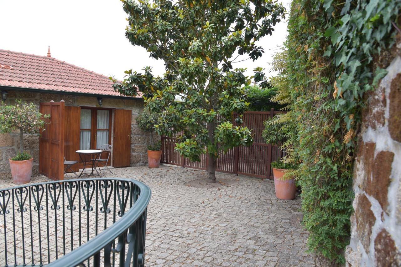 Quinta Do Outeiro Guest House Resende Eksteriør bilde