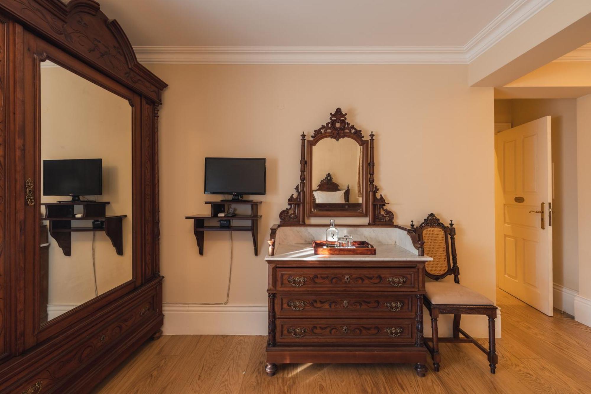 Quinta Do Outeiro Guest House Resende Rom bilde