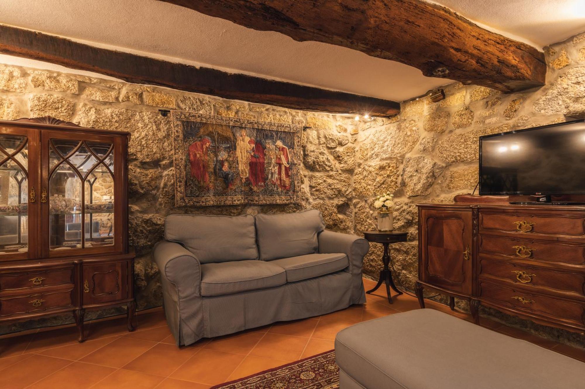 Quinta Do Outeiro Guest House Resende Rom bilde